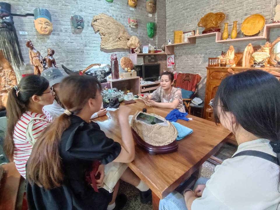 ArWӌԒ߷zˣ̽zˇ֮·