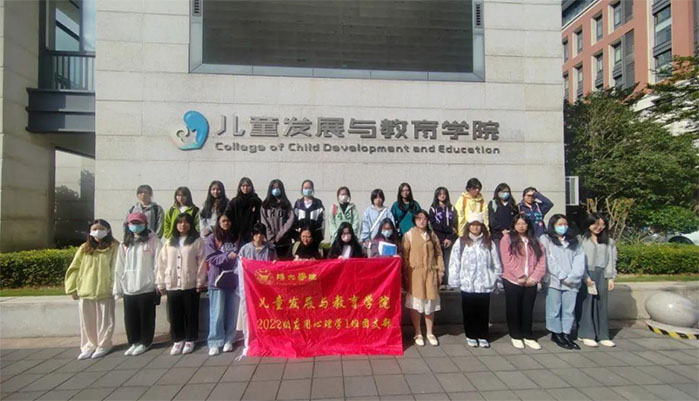 ͯlչcWԺ22W1F֧F헻