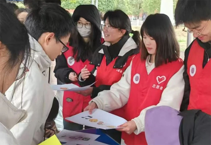 ϹI(y)W(xu)W(xu)Ժ־(lin)hȼУ@Ȥζշƪ־Ը(dng)