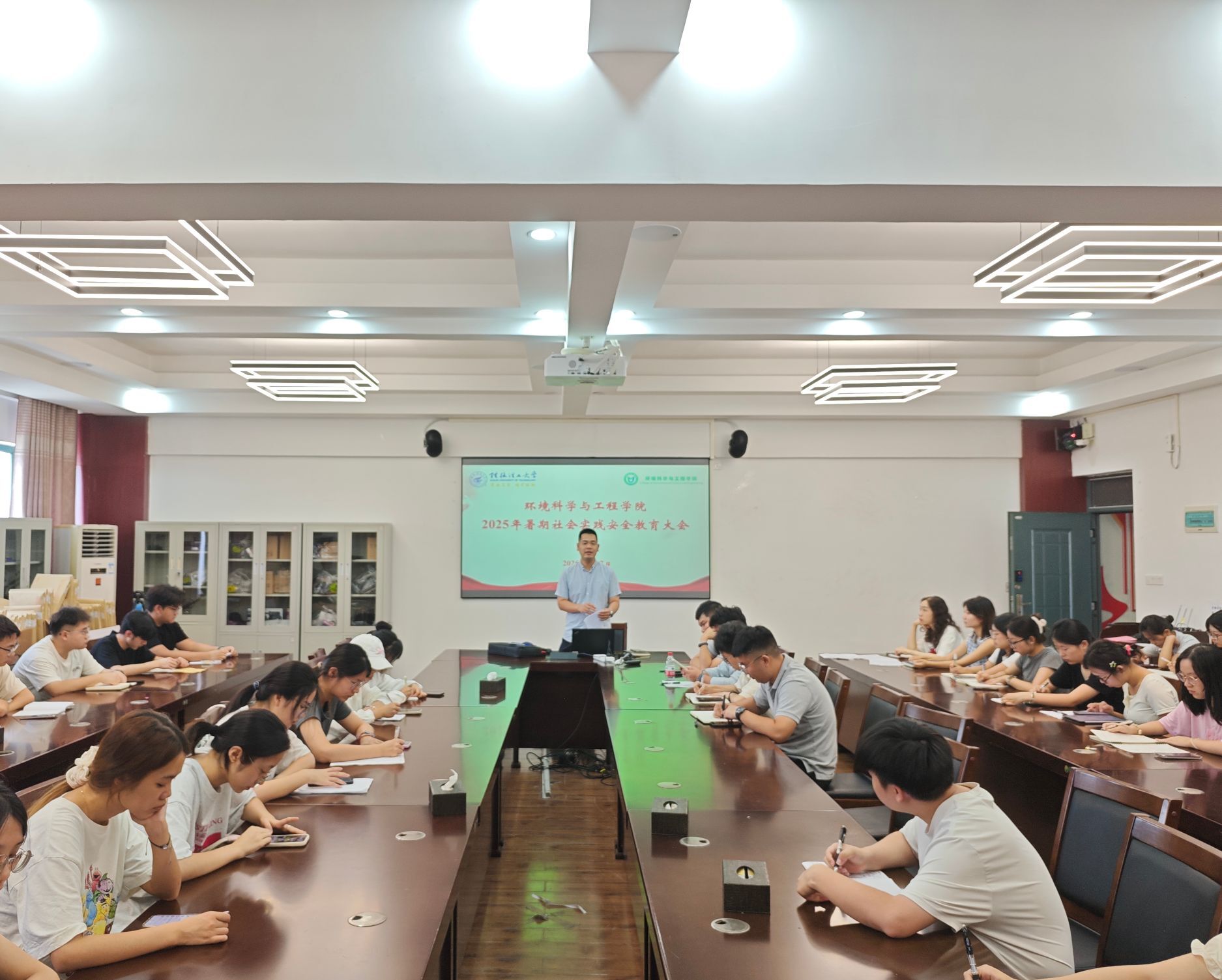 ഺ l(xing) W(xu)ԓ(sh)`F(tun)Ӗ(xn)æ