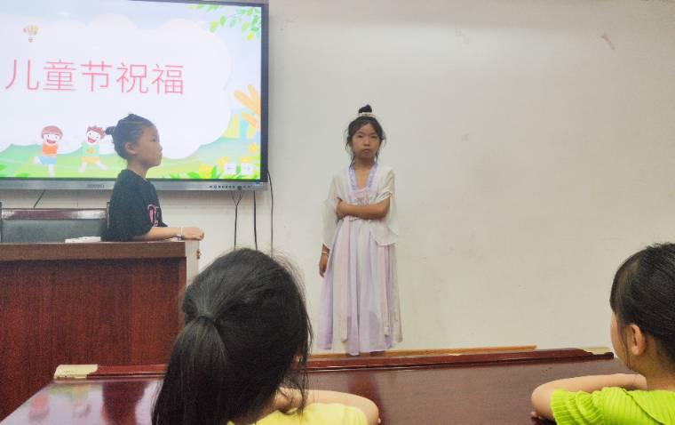 _ʢ c㡰ͯ|F\hί_չһͯ؃ͯϣСn