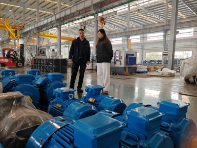 о̽L𣬷Ǿ늙C{йLGɫδD