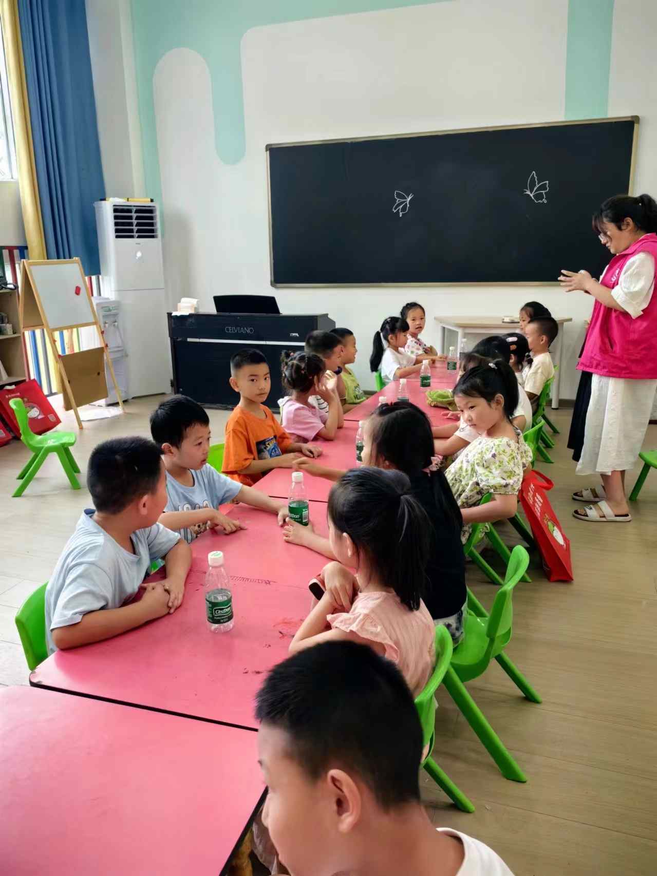 üɽ(hu)(sh)`(du)ͯ(dng)