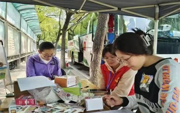 ɽʢAI(xin)Ѫ(j)ː(i) ͟o(w)I(xin)Ѫ(dng)AMe