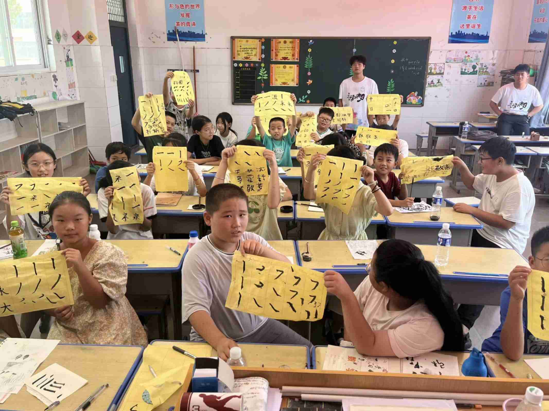 ǅRԥδ  Ƅ(chung)вͣĻRl(f)չ