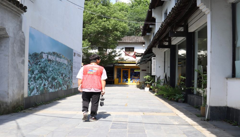 MˇС뾰(zhn)ܴɏS ̽y(tng)ˇcF(chung)µں