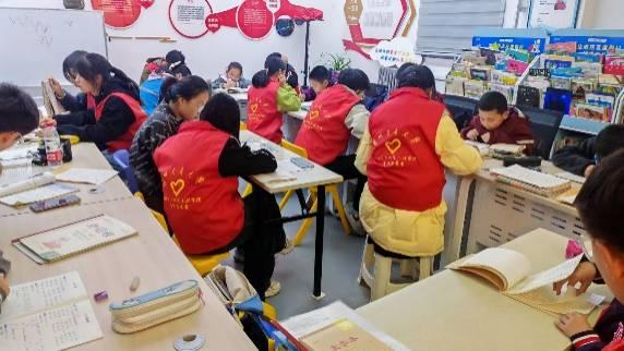 mݽͨWԄӻc늚⹤̌WԺek^o־Ը