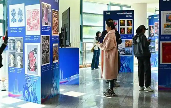 Čû۰Ĵ󞳅^Wˇgչݻe