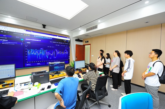 WW ̤댍`̡̌WԺǻ VЌW`F_չ`