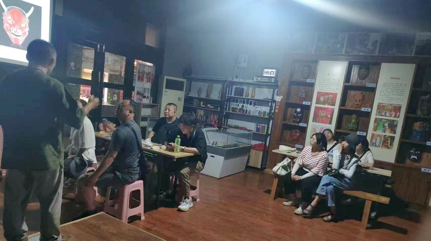 ArWw򞃮ɫˇṩĄ˼·