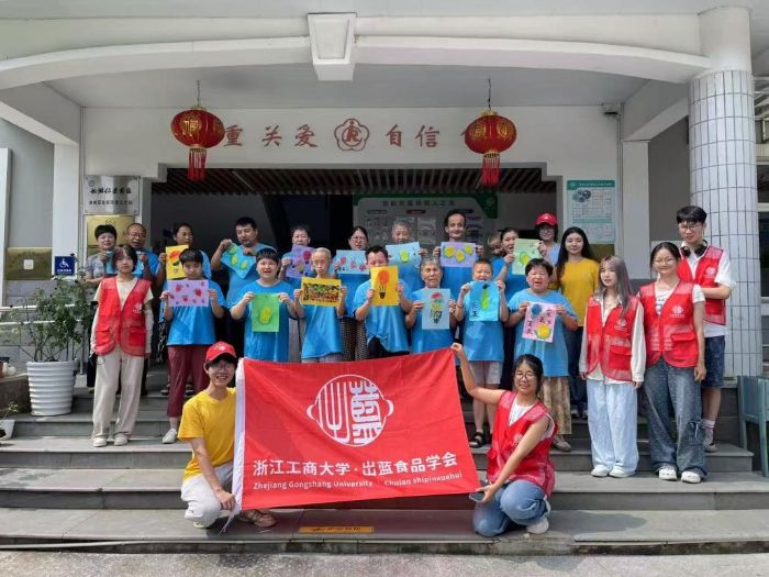 20250715+苗曼琳+合照