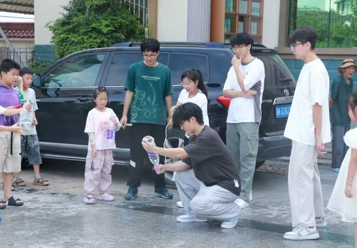 ЇӋW2025΢h`֮ƼƼxͯx´