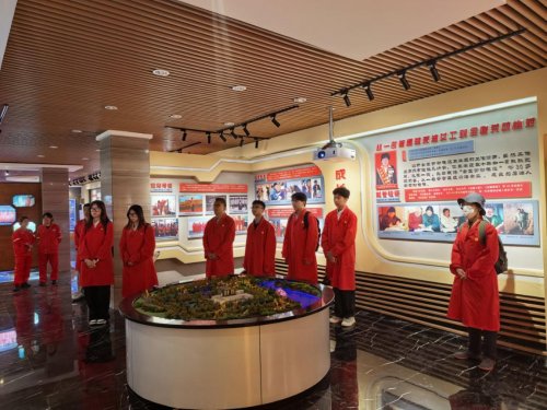 ʯz䌍`꠸|﹫˾gϲX͏S_չ`{