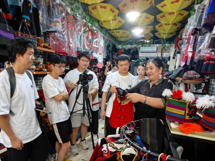 ɶWW̽СɽCĻ}퍣 ഺ֮z